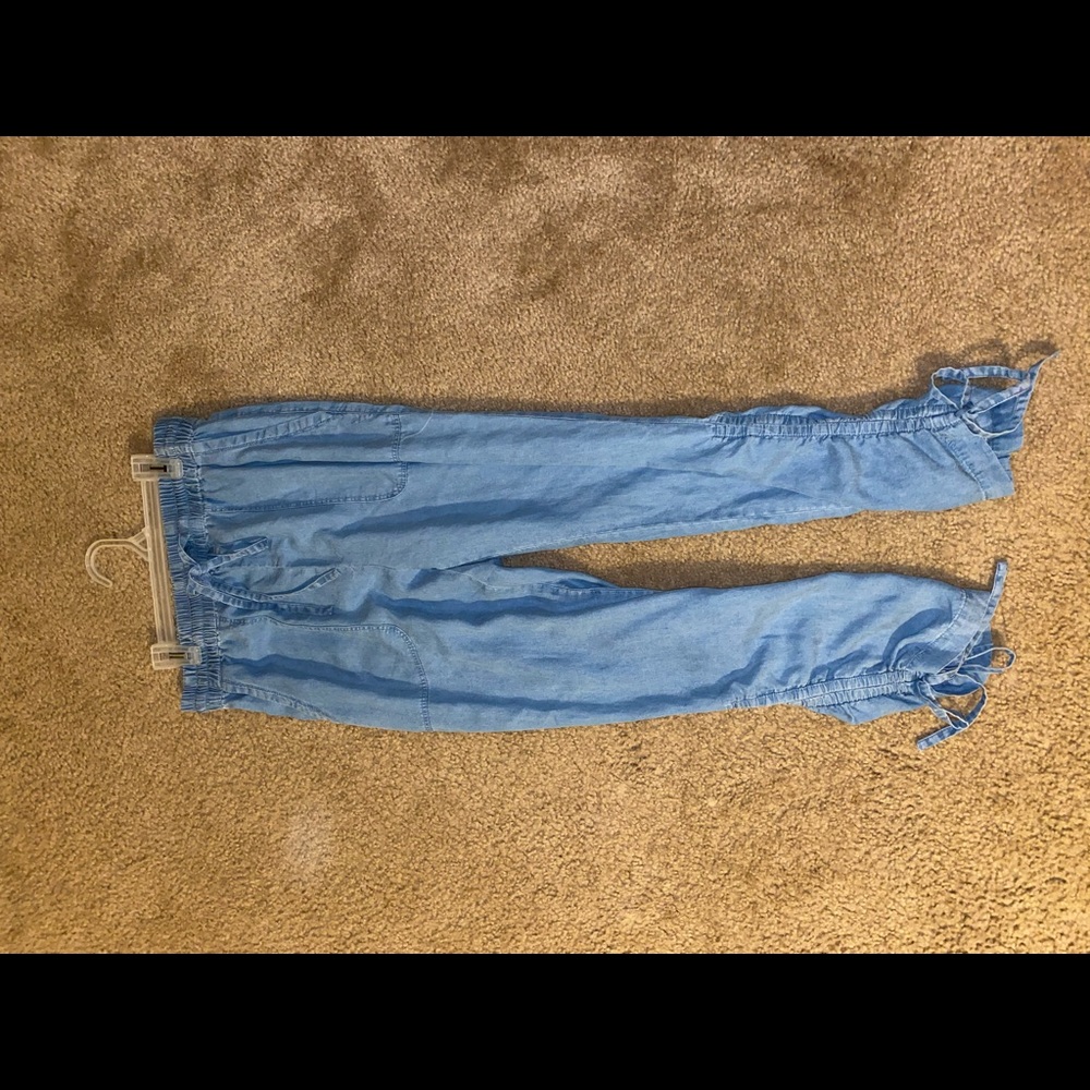 High waisted jeans